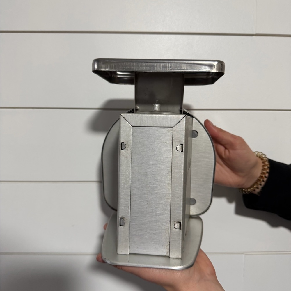 Silver Kitchen Scale - Picture 3 of 5